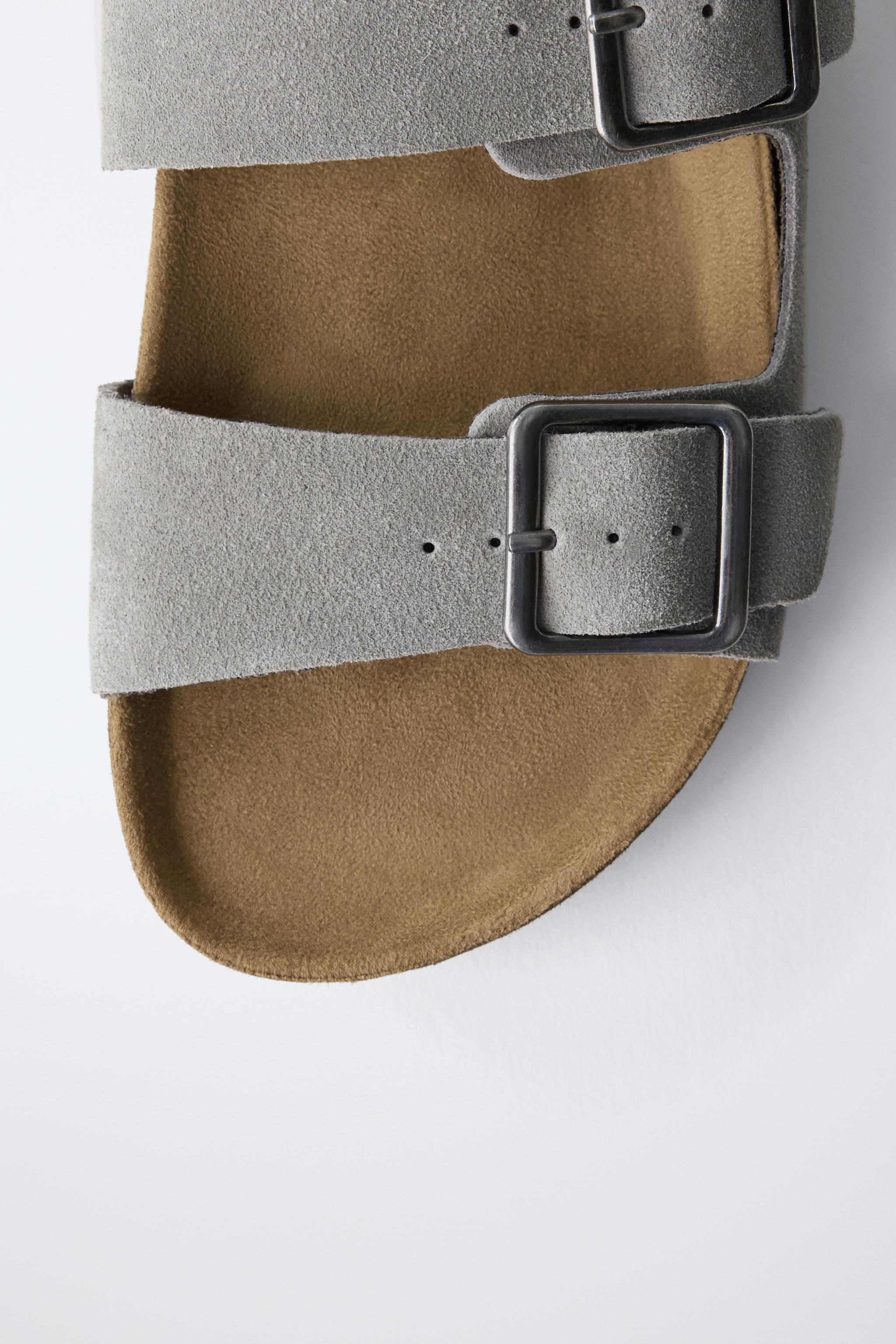 SANDALES À BOUCLES EN CUIR
